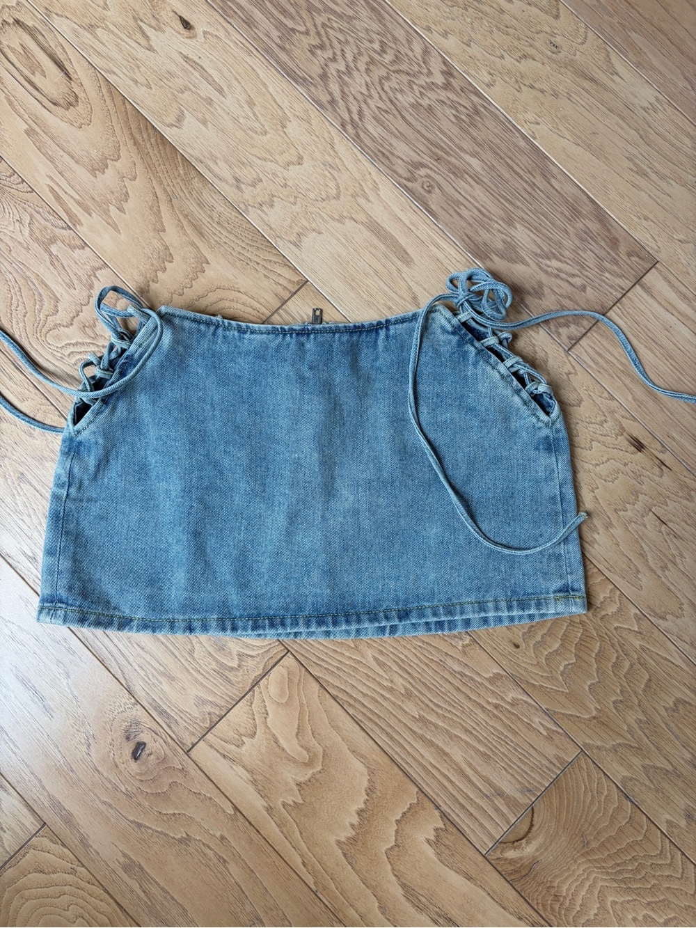 PrettyLittleThing Light Blue Denim Lace-Up Crop Top
